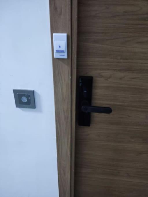Superbe Appartement Avec Parking Gratuit Et Garde Ντακάρ Εξωτερικό φωτογραφία