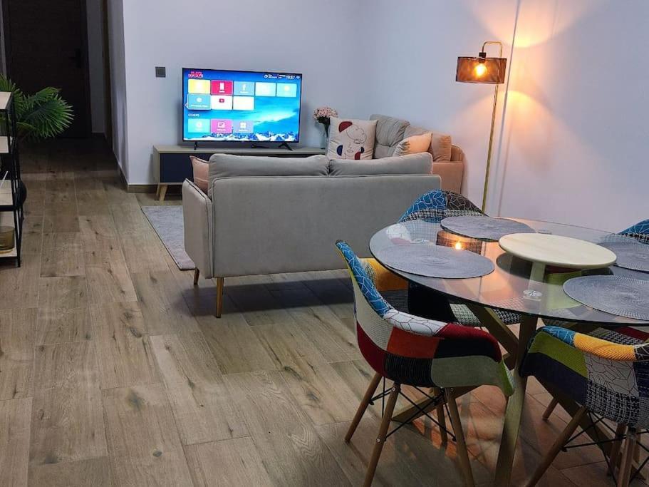 Superbe Appartement Avec Parking Gratuit Et Garde Ντακάρ Εξωτερικό φωτογραφία