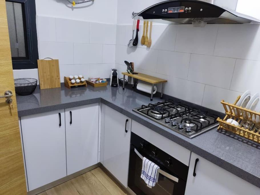 Superbe Appartement Avec Parking Gratuit Et Garde Ντακάρ Εξωτερικό φωτογραφία